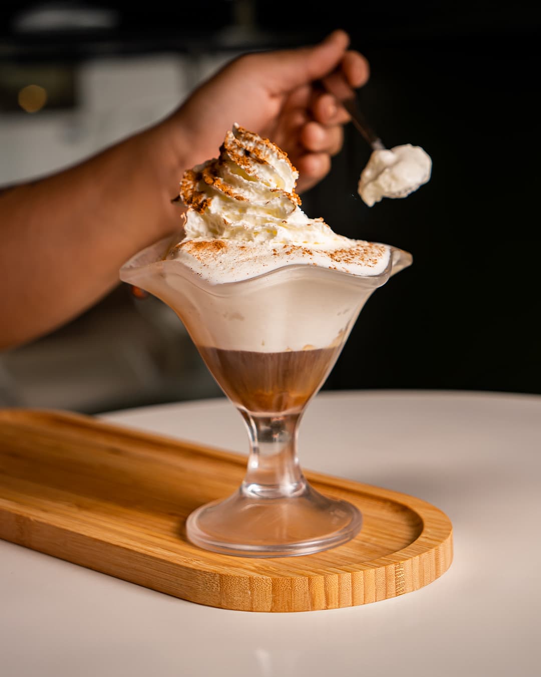 Na compra de qualquer item da Cafeteria e Petit gateau, ganhe 50% off no segundo item de menor ou igual valor. · foto 2 de 5
