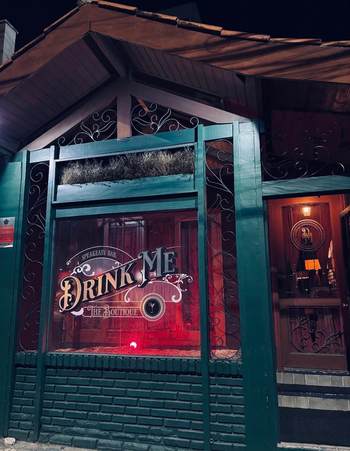 Drink Me Speakeasy Bar